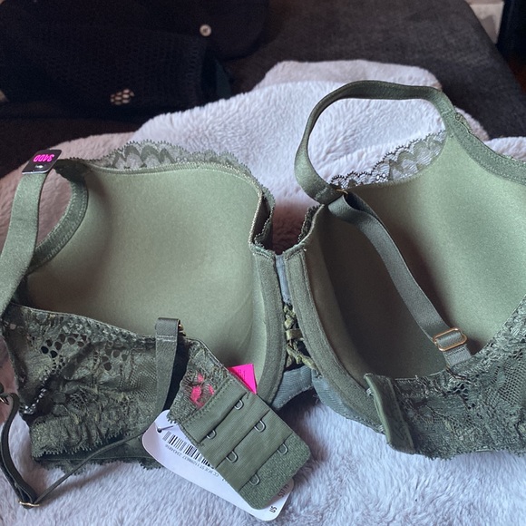 34 DD forest green lightly lined bra NWT - Picture 3 of 3